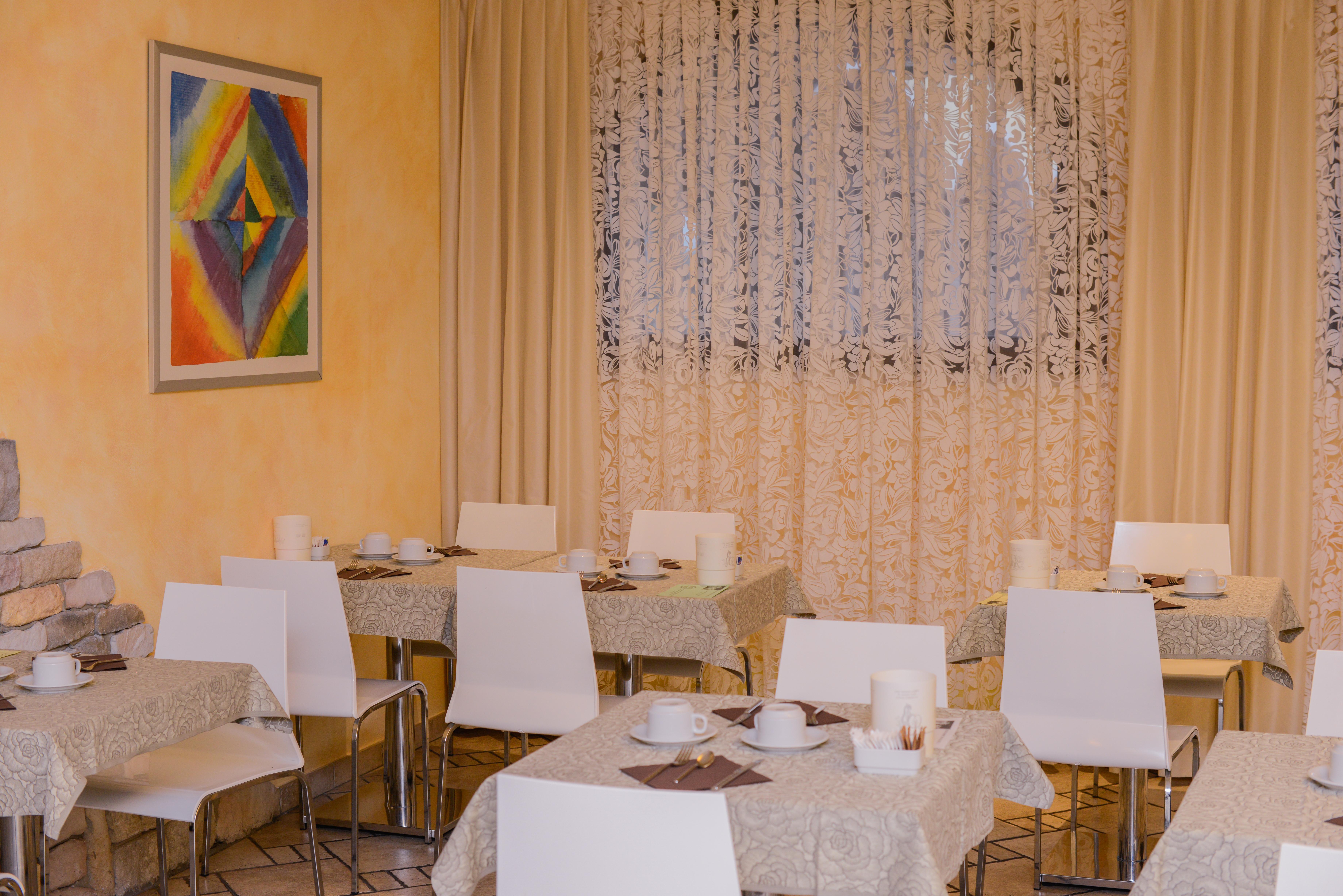 Ahg Donna Silvia Wellness Hotel Manerba del Garda Exterior foto